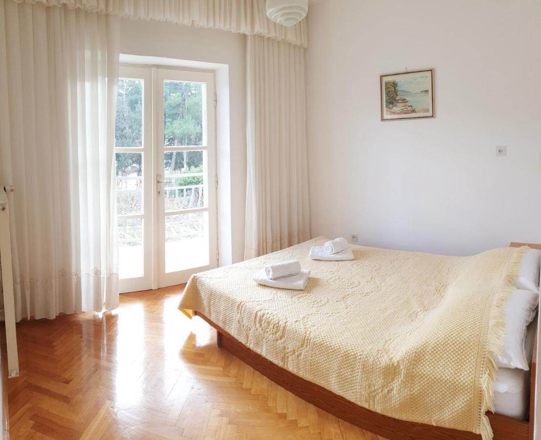 Apartments Lucija Stari Grad  Kültér fotó
