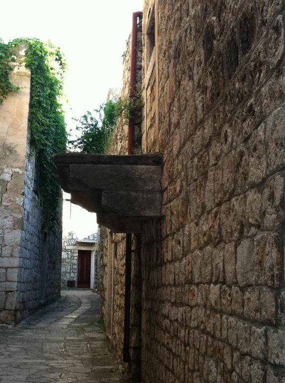 Apartments Lucija Stari Grad  Kültér fotó