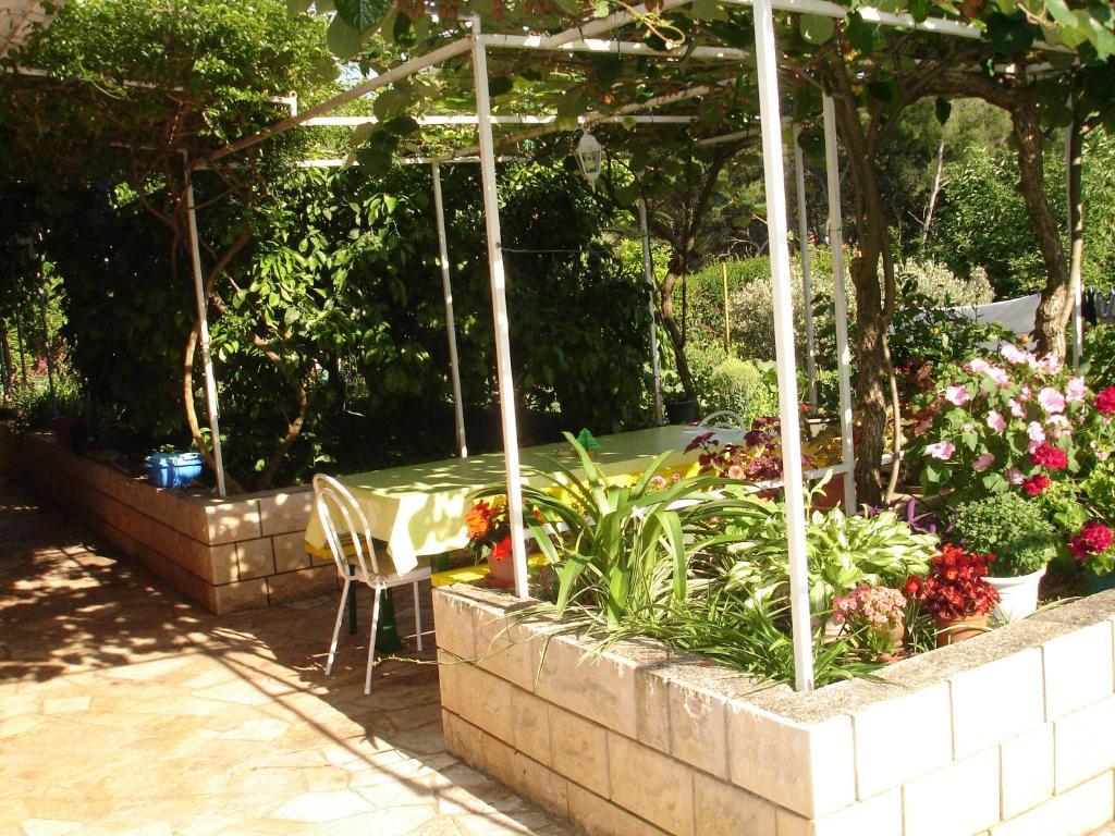 Apartments Lucija Stari Grad  Kültér fotó
